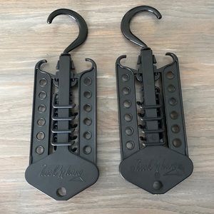 Hook ‘n hang closet organizer